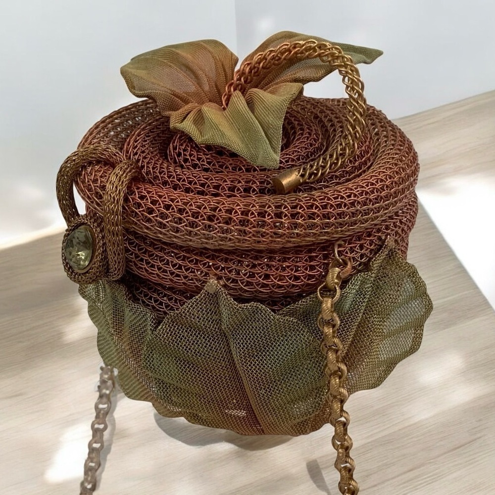 Sarah Cavender Metalworks Handbag Apple Shape, Copper & Gold, Art Collectible - Picture 4 of 10